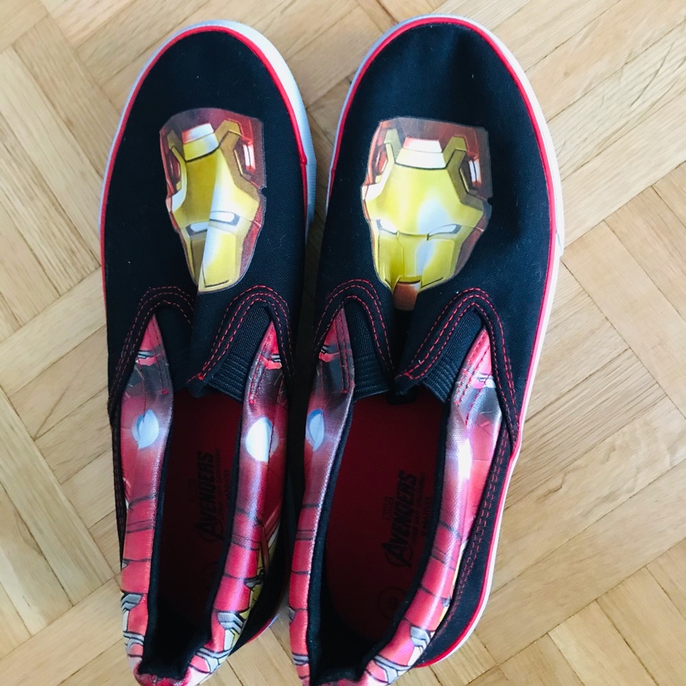 Marvel (Iron Man) slide on shoes